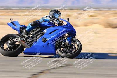 media/Jan-09-2022-SoCal Trackdays (Sun) [[2b1fec8404]]/Turn 8 (1045am)/